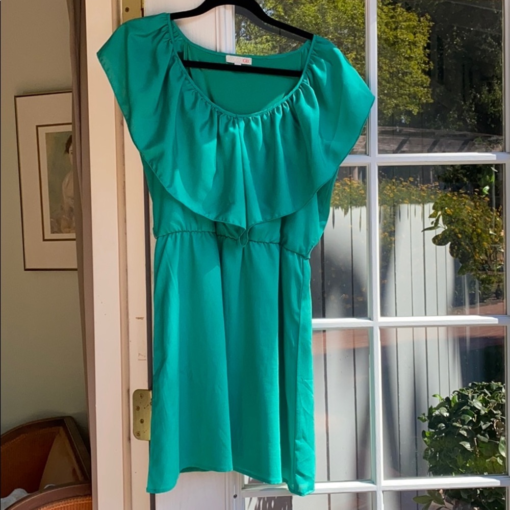 Green ruffled formal dress